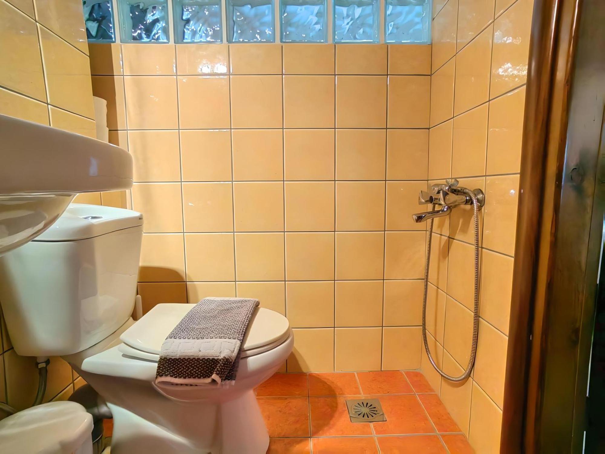 Nelparadi Holiday home Platanos (Chania)