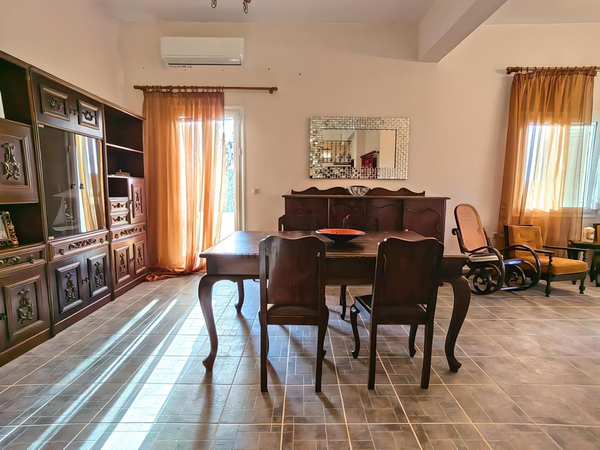 Nelparadi Holiday home Platanos (Chania)